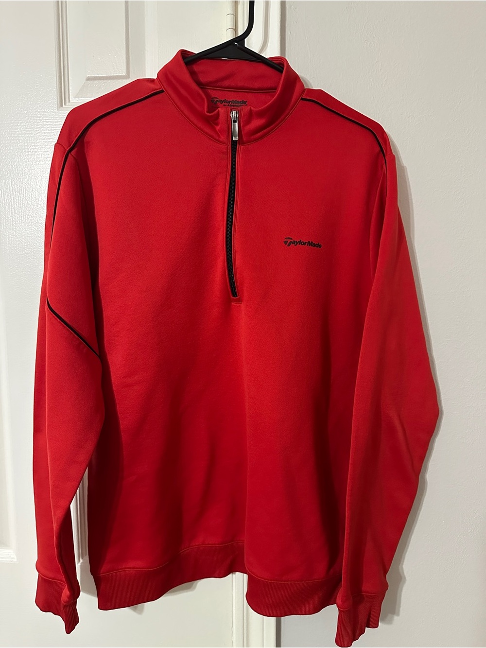 TaylorMade Red Quarter Zip Pullover Men’s Medium Golf Performance Jacket